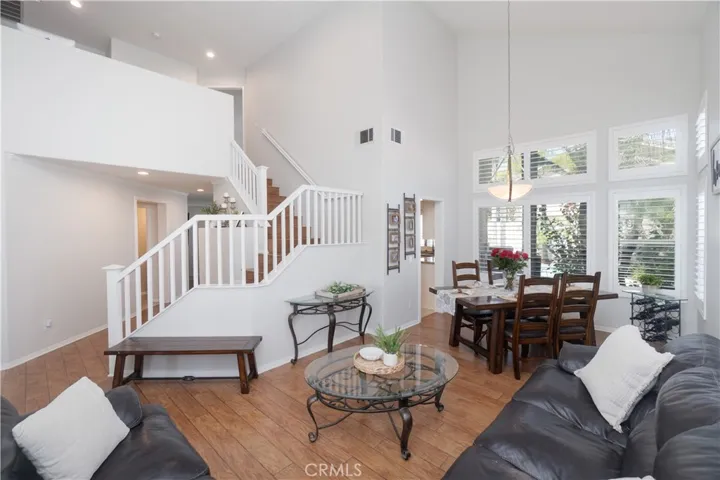 3420 New York, Corona, California 92882