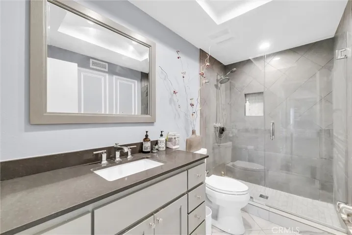 1417 W James, Anaheim, California 92801