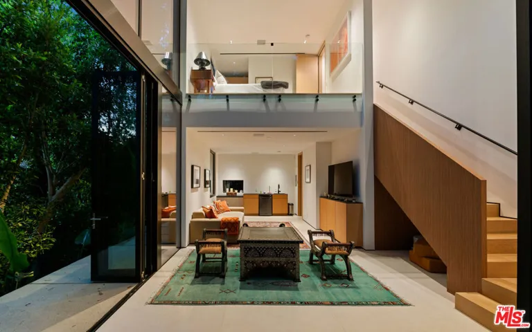 9330 Hazen Drive, Beverly Hills, California 90210