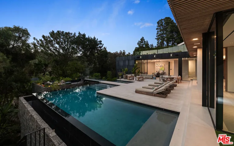 9330 Hazen Drive, Beverly Hills, California 90210