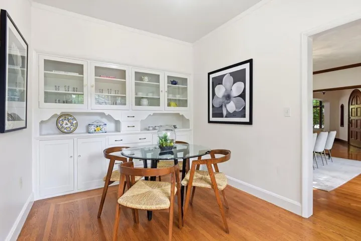 1524 Arc Way, Burlingame, California 94010