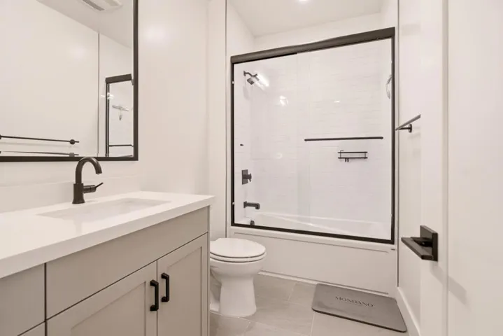 888 Broadway, Belmont, California 94002