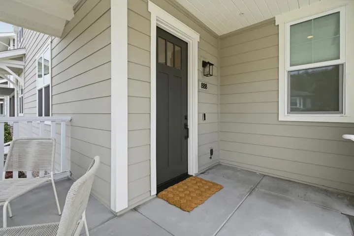 888 Broadway, Belmont, California 94002