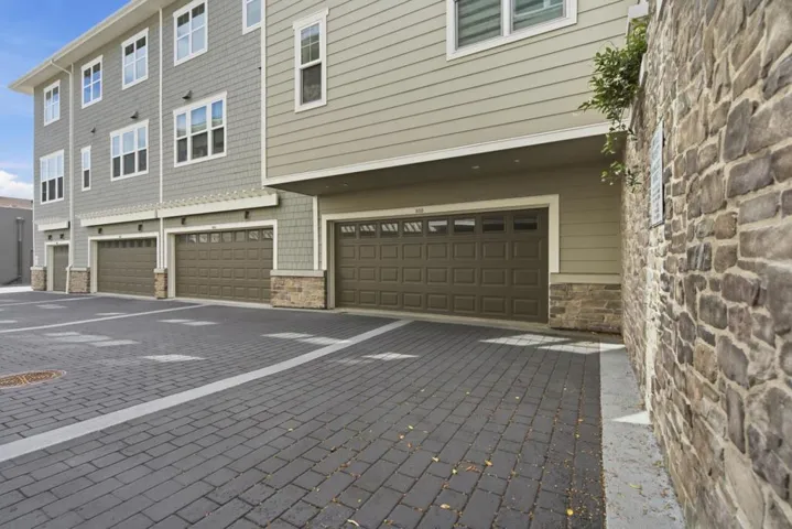 888 Broadway, Belmont, California 94002