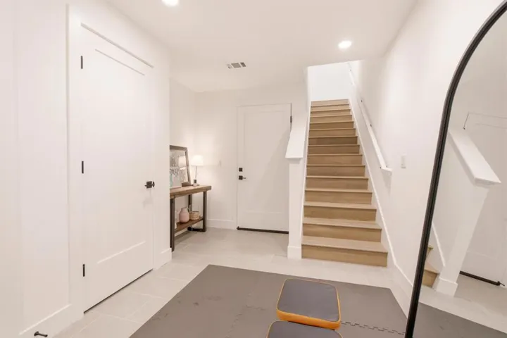 888 Broadway, Belmont, California 94002