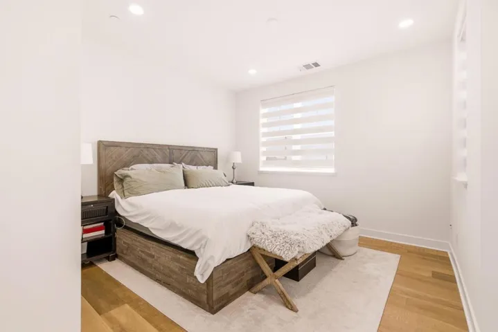 888 Broadway, Belmont, California 94002
