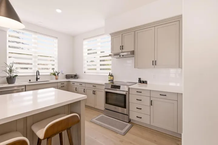 888 Broadway, Belmont, California 94002