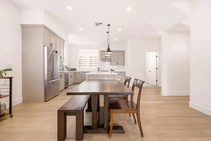 888 Broadway, Belmont, California 94002