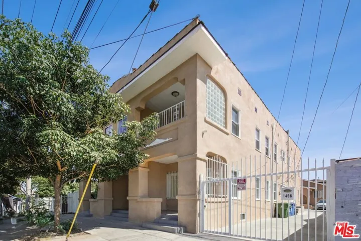 1464 3/4 W 35th Place, Los Angeles, California 90018