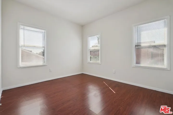 1464 3/4 W 35th Place, Los Angeles, California 90018
