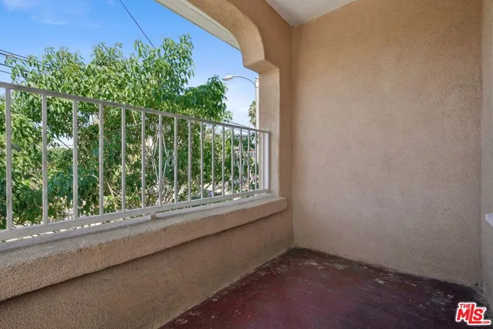 1464 3/4 W 35th Place, Los Angeles, California 90018