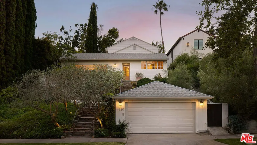 1519 Comstock Avenue, Los Angeles, California 90024