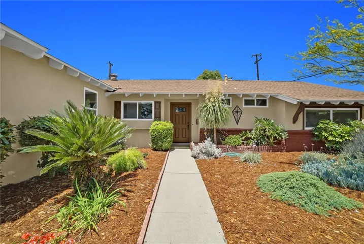 2633 I Street, La Verne, California 91750