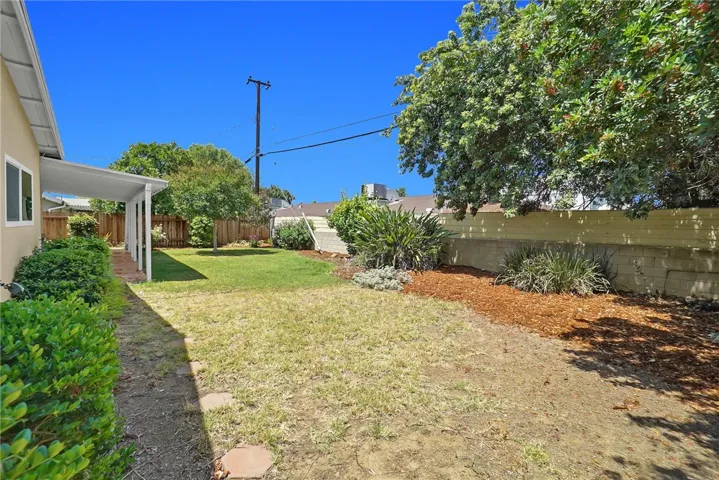 2633 I Street, La Verne, California 91750