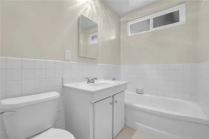 2633 I Street, La Verne, California 91750