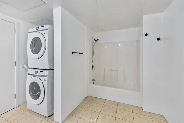 200 N San Fernando 202, Los Angeles, California 90031