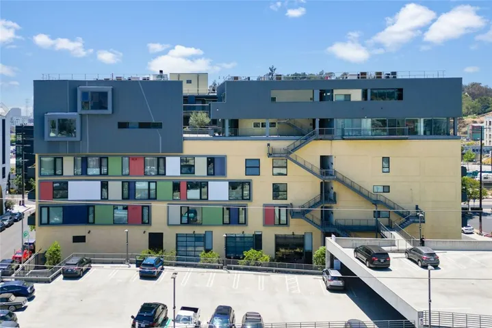 200 N San Fernando 202, Los Angeles, California 90031