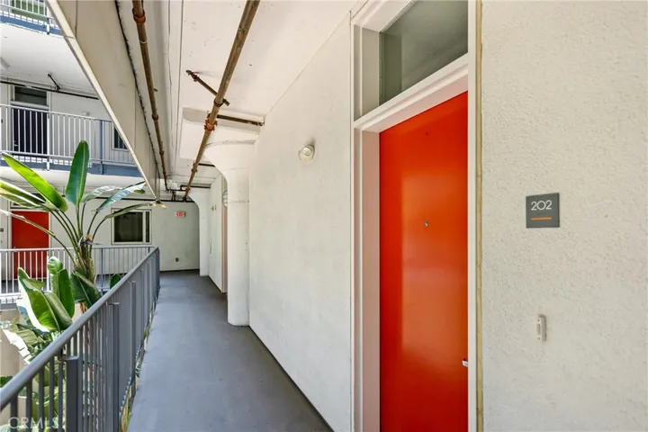 200 N San Fernando 202, Los Angeles, California 90031