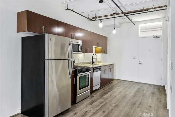200 N San Fernando 202, Los Angeles, California 90031