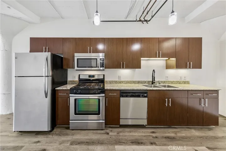 200 N San Fernando 202, Los Angeles, California 90031