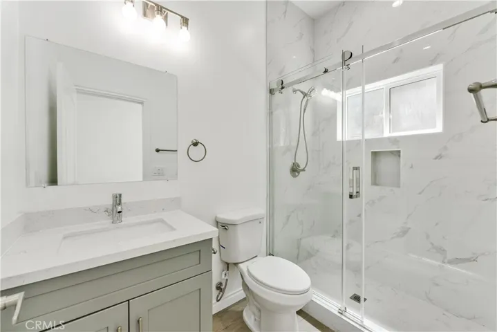 ADU New master-bathroom