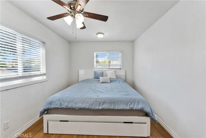 Unit 3-living room