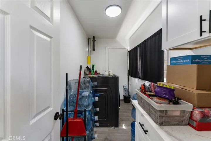 656 E I, Ontario, California 91764
