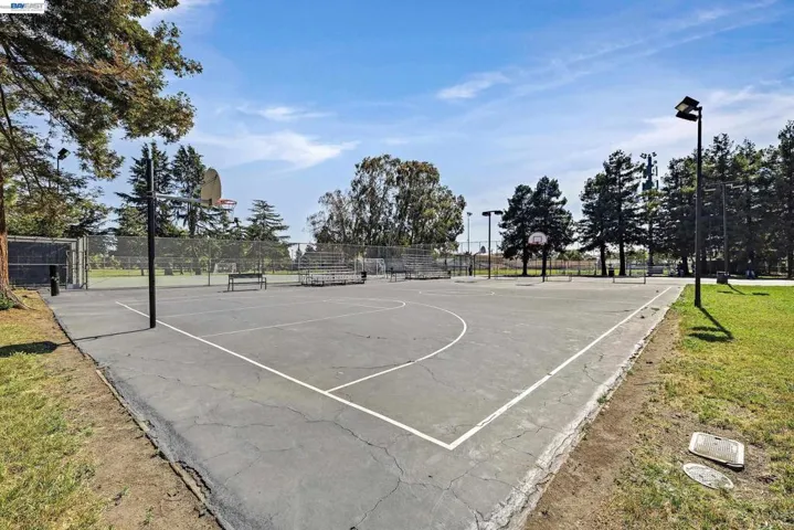 1029 Cheryl Ann Cir 67, Hayward, California 94544