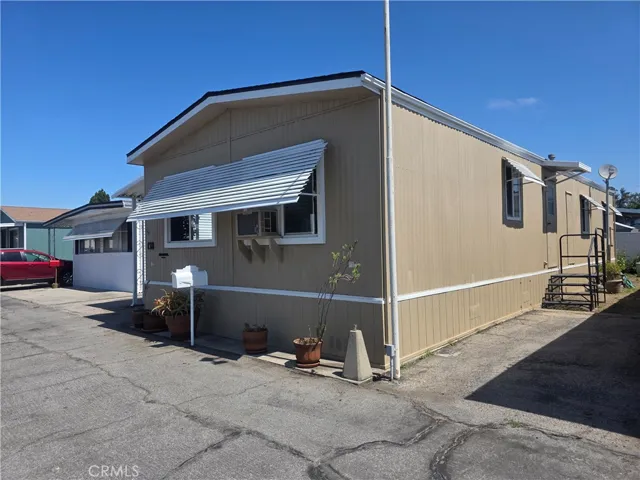 3860 S. Higuera St. C18, San Luis Obispo, California 93401