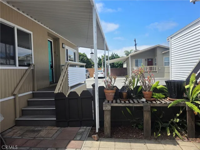 3860 S. Higuera St. C18, San Luis Obispo, California 93401