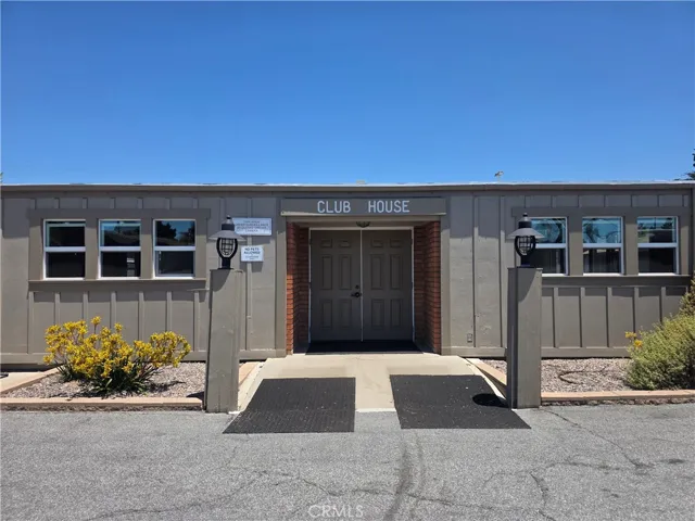 3860 S. Higuera St. C18, San Luis Obispo, California 93401