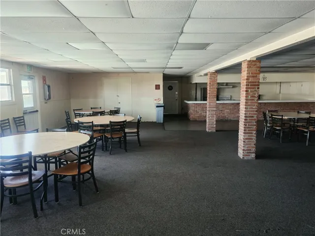 3860 S. Higuera St. C18, San Luis Obispo, California 93401