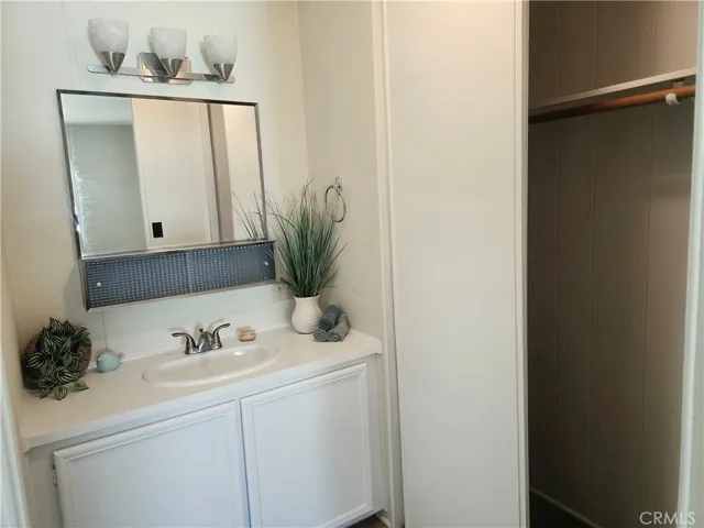 3860 S. Higuera St. C18, San Luis Obispo, California 93401
