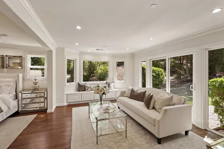 12882 Viscaino Road, Los Altos Hills, California 94022