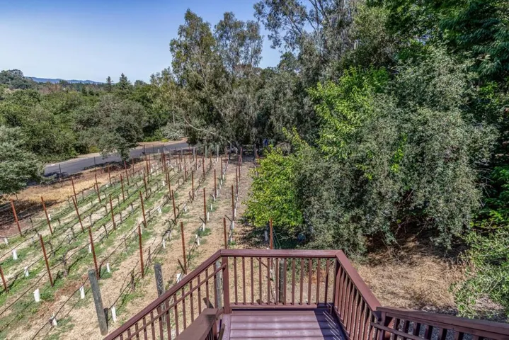 12882 Viscaino Road, Los Altos Hills, California 94022
