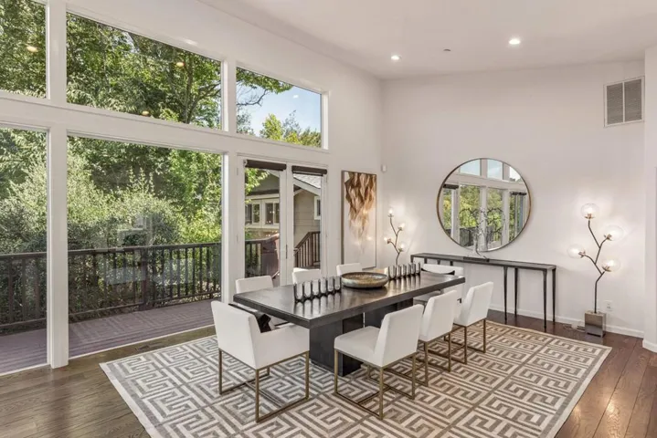 12882 Viscaino Road, Los Altos Hills, California 94022