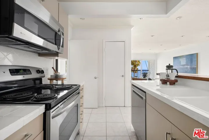 26664 Seagull Way B204, Malibu, California 90265