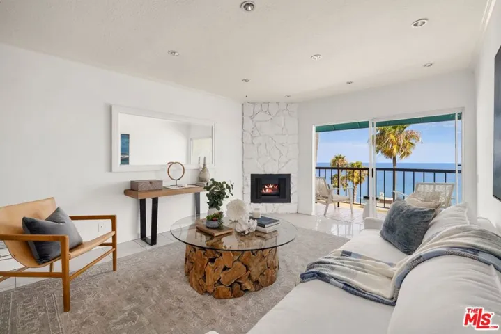 26664 Seagull Way B204, Malibu, California 90265