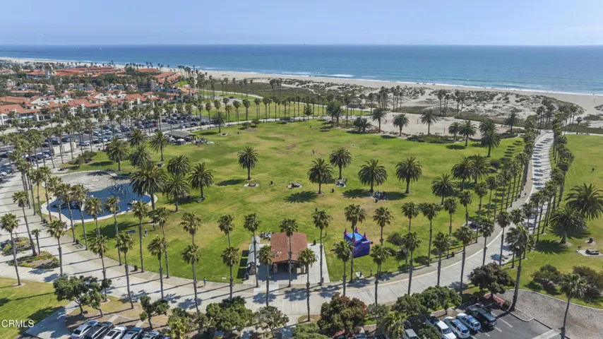 13-print-4834Oceanaire_10