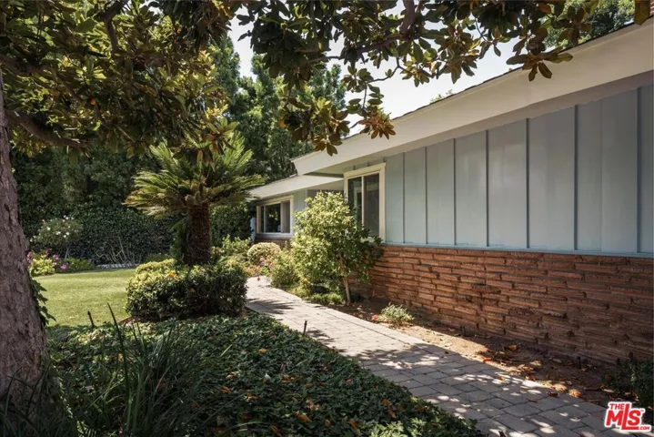 14141 Margate Street, Sherman Oaks, California 91401