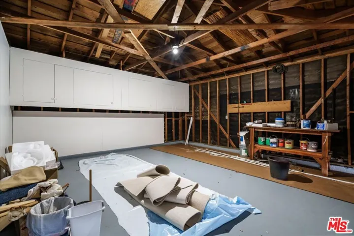14141 Margate Street, Sherman Oaks, California 91401