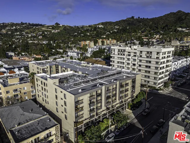 7320 Hawthorn Avenue 315, Los Angeles, California 90046