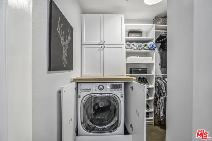 7320 Hawthorn Avenue 315, Los Angeles, California 90046