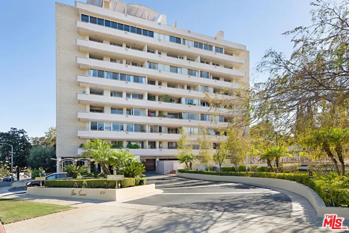 1333 S Beverly Glen 302, Los Angeles, California 90024