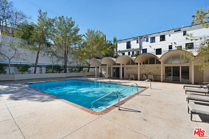 1333 S Beverly Glen 302, Los Angeles, California 90024