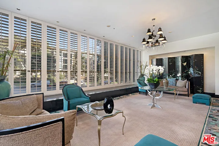 1333 S Beverly Glen 302, Los Angeles, California 90024
