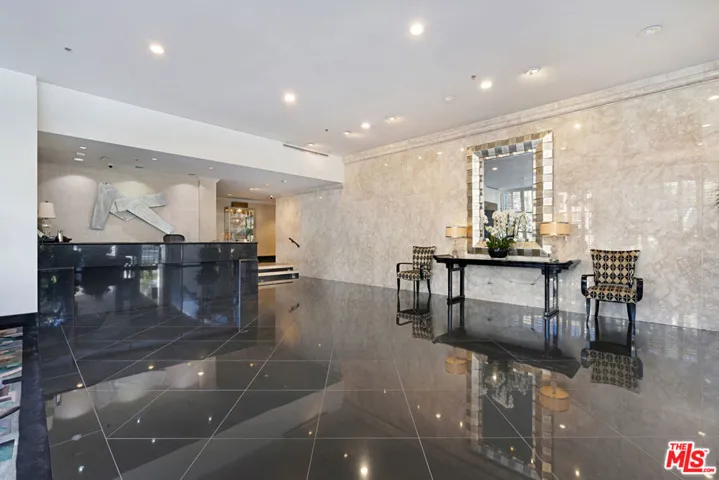 1333 S Beverly Glen 302, Los Angeles, California 90024