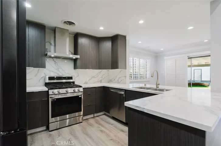 43724 Secure Place, Lancaster, California 93536
