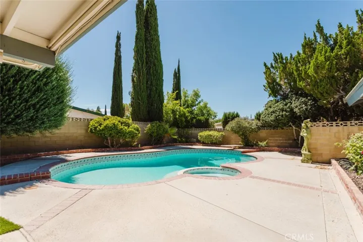 43724 Secure Place, Lancaster, California 93536