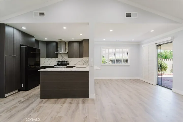 43724 Secure Place, Lancaster, California 93536